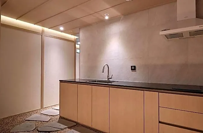 Hotel Uh 4*